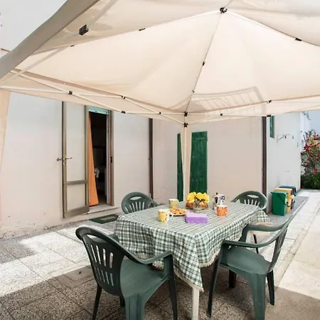 Casa Igea Al Mare Apartamento *